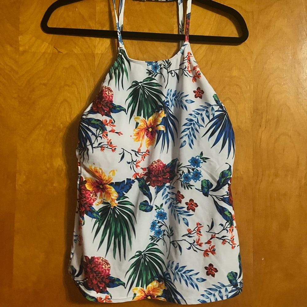 SHEIN / Bathingsuit Top Only - Tankini
** TOP ONLY **